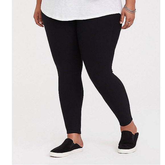 Torrid premium legging - Picture 2 of 2